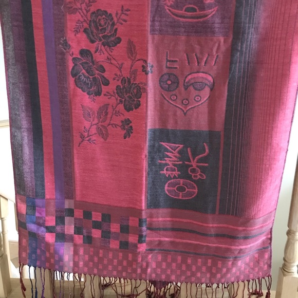 [3 for $35] Large scarf - Picture 2 of 2